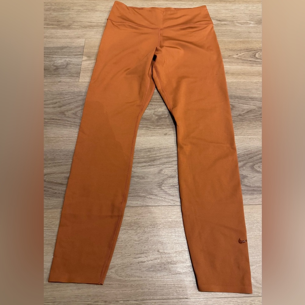 Nike Dri-FIT Burnt Orange Leggings